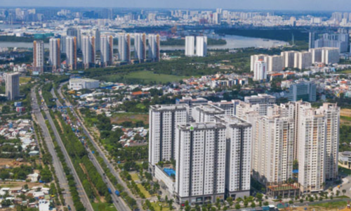 Người mua nhà vẫn chần chừ trước nguy cơ suy thoái kinh tế toàn cầu